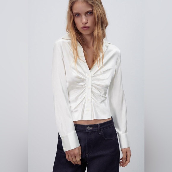 NWT Zara Ruched Satin Effect Shirt in Ecru White Ref. 4437/329 - Picture 2 of 11